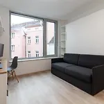 Smart With Ultra Fast 1gbps Wifi And Air Conditioning Apartament *