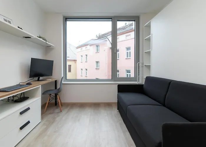 Smart With Ultra Fast 1gbps Wifi And Air Conditioning * Prag